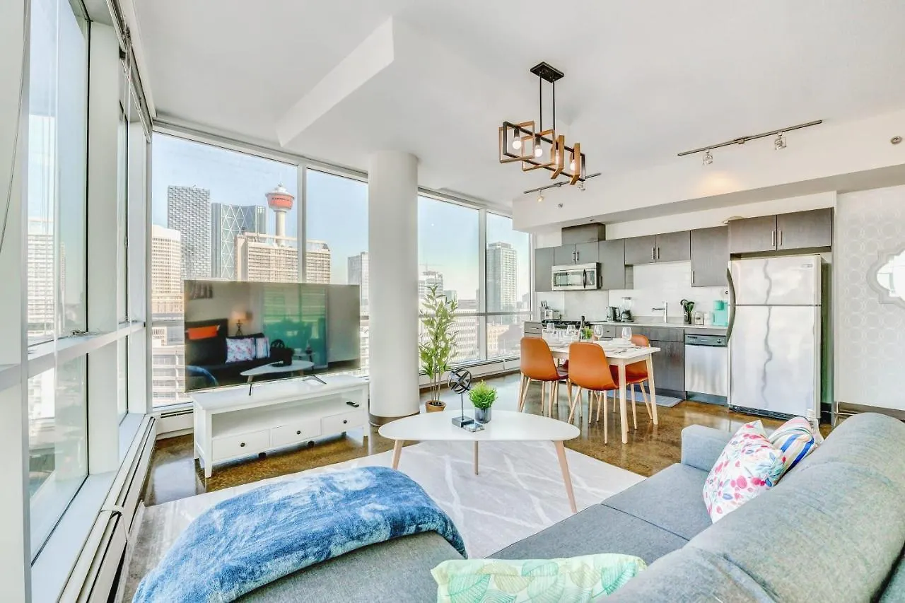 Modern 2Br Apt - Dt Calgary W City Views Apartament